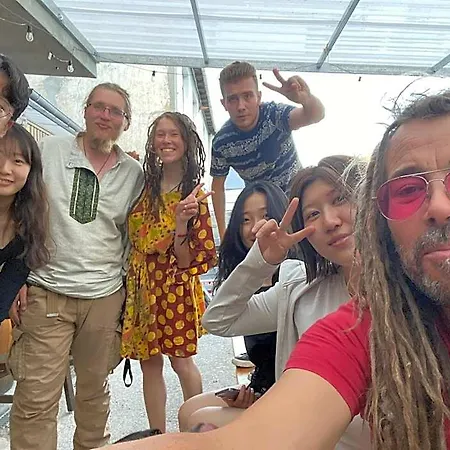 Vagabond Vieiras Beds & Communal Dinner Included Le-210 ホテル ベガ・デ・バルカルセ