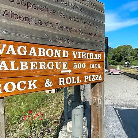 ホテル Vagabond Vieiras Beds & Communal Dinner Included Le-210