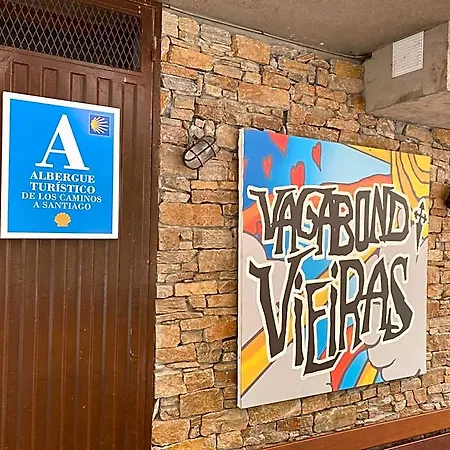 Hotel Vagabond Vieiras Beds & Communal Dinner Included Le-210 Vega de Valcarce